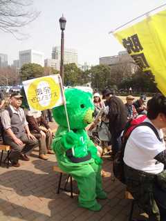 合唱団を聞く.jpg